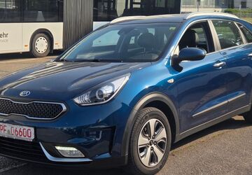 Kia Niro 96.479 km 14.489 &euro; Pforzheim 75179