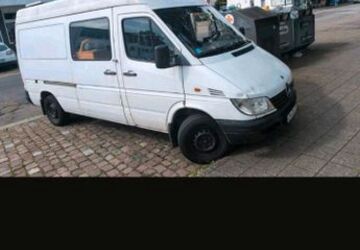 Mercedes-Benz Sprinter 320.000 km 7.500 &euro; Karlsruhe 76199