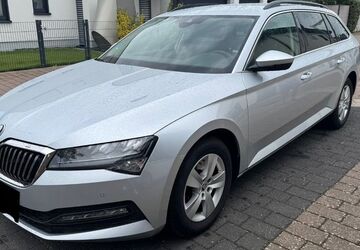 Skoda Superb 134.000 km 17.900 &euro; Karlsruhe 76189