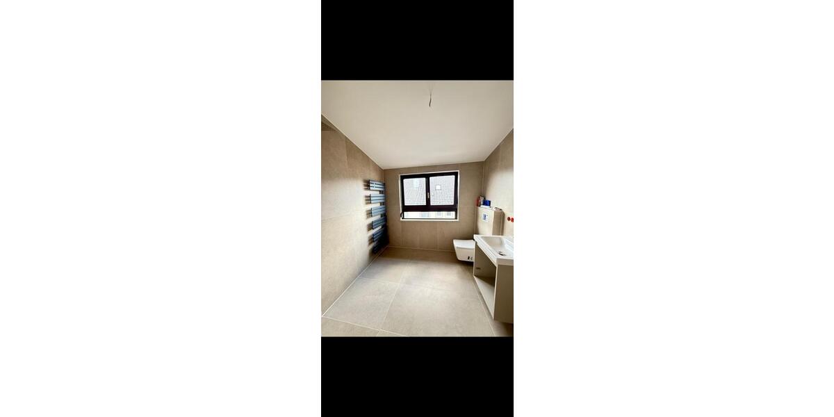 Dachgeschoßwohnung Kraichtal - 3 Zimmer, 85 m&sup2;, 1.100&euro; | Angebot:26153653
