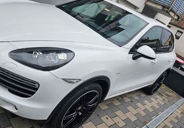 Porsche Cayenne 256.000 km 15.900 &euro; Karlsruhe 76149