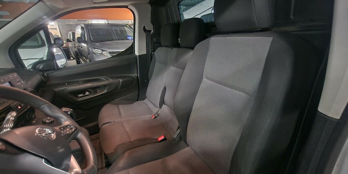 Opel Combo 1.5 D Cargo XL 3 Sitze Klima 66.000 km 14.499 &euro; Landau 76829