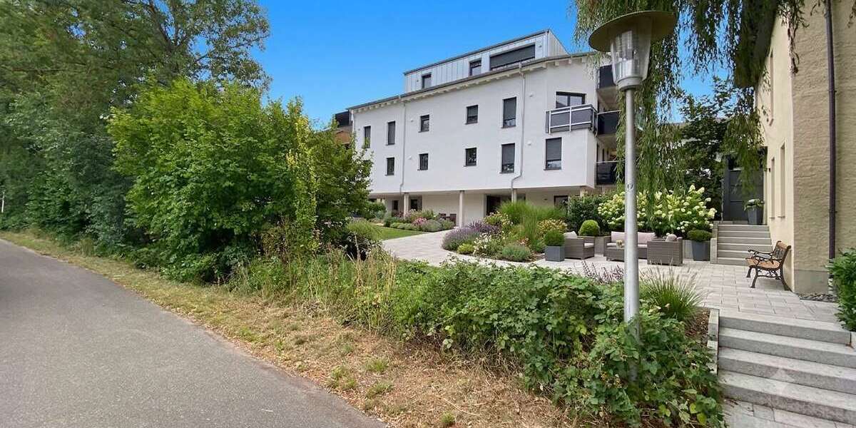 Etagenwohnung Bruchsal - 2 Zimmer, 61 m&sup2;, 1.250&euro; | Angebot:27129807