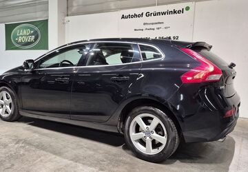 Volvo V40 98.000 km 12.000 &euro; Karlsruhe 76185