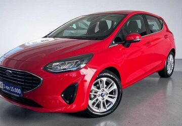 Ford Fiesta 23.425 km 14.700 &euro; Karlsruhe 76227