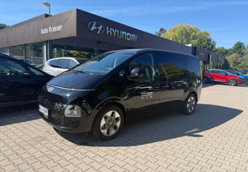 Hyundai STARIA 16.700 km 42.990 &euro; Ettlingen 76275