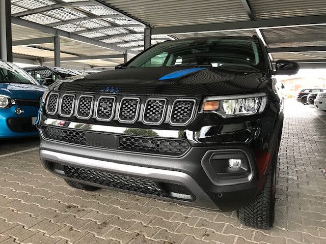 Jeep Compass 13.980 km 35.990 &euro; Karlsruhe 76185