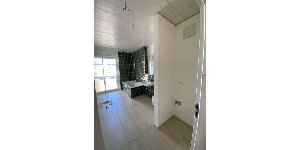 Etagenwohnung Karlsruhe Oststadt - 3 Zimmer, 89 m&sup2;, 1.826&euro; | Angebot:26314634