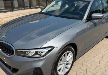 BMW 318 78.858 km 26.990 &euro; Karlsruhe 76199