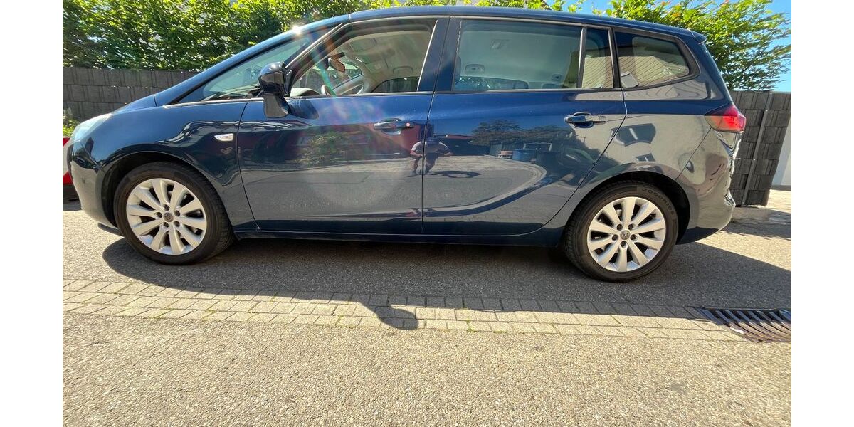 Opel Zafira Tourer 112.000 km 8.999 &euro; Stutensee 76297