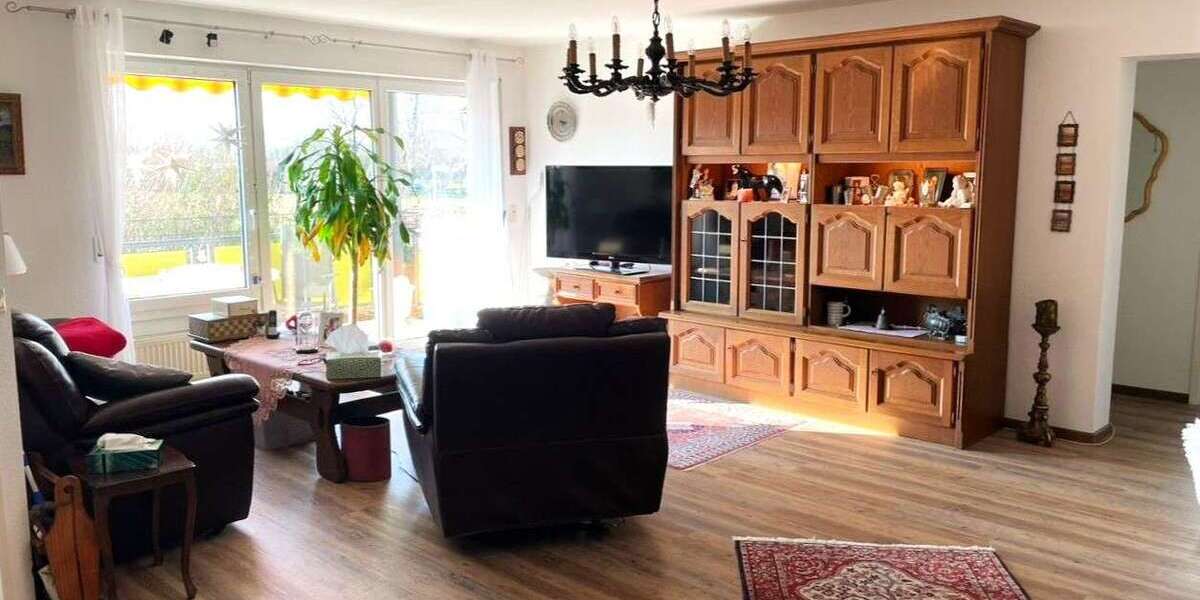 Etagenwohnung Zeiskam - 3 Zimmer, 82 m&sup2;, 720&euro; | Angebot:27348117