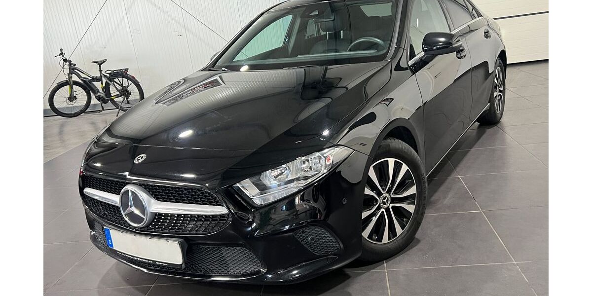 Mercedes-Benz A 180 121.000 km 18.995 &euro; Bretten 75015