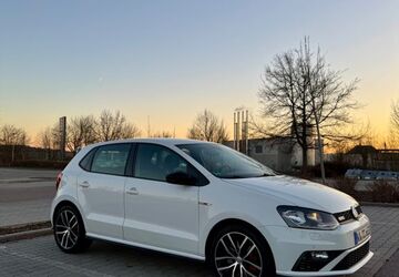 VW Polo 125.000 km 9.200 &euro; Bretten 75015