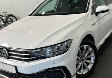 VW Passat Variant 143.000 km 17.995 &euro; Bretten 75015
