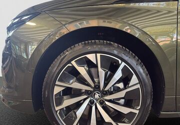 Skoda Enyaq 10.000 km 46.690 &euro; Karlsruhe 76131