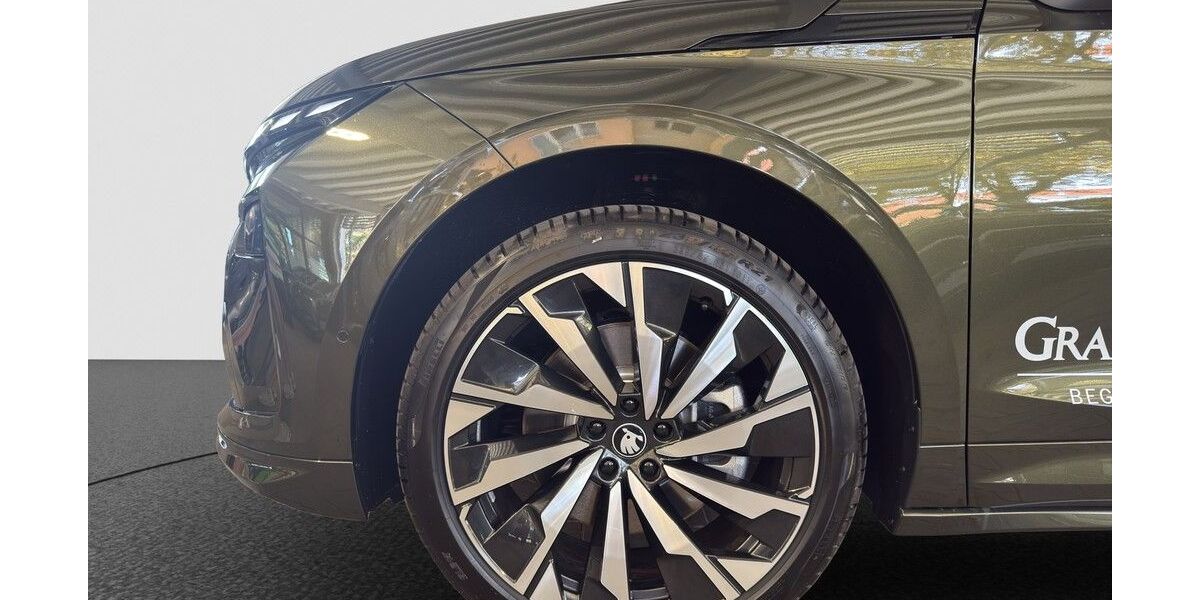 Skoda Enyaq 10.000 km 46.690 &euro; Karlsruhe 76131
