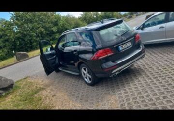Mercedes-Benz GLE 350 270.000 km 19.900 &euro; Karlsruhe 76227