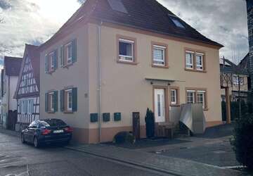Wohnung Wörth am Rhein (Büchelberg) - 5 Zimmer, 128 m&sup2;, 1.240&euro; | Angebot:26788544