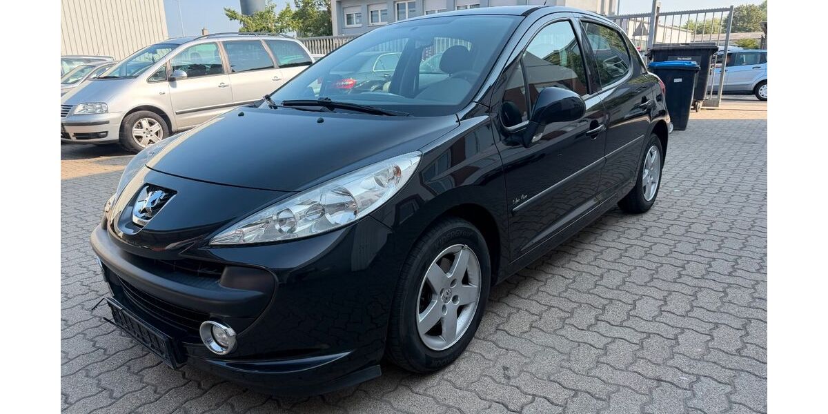 Peugeot 207 152.000 km 2.799 &euro; Karlsruhe 76189