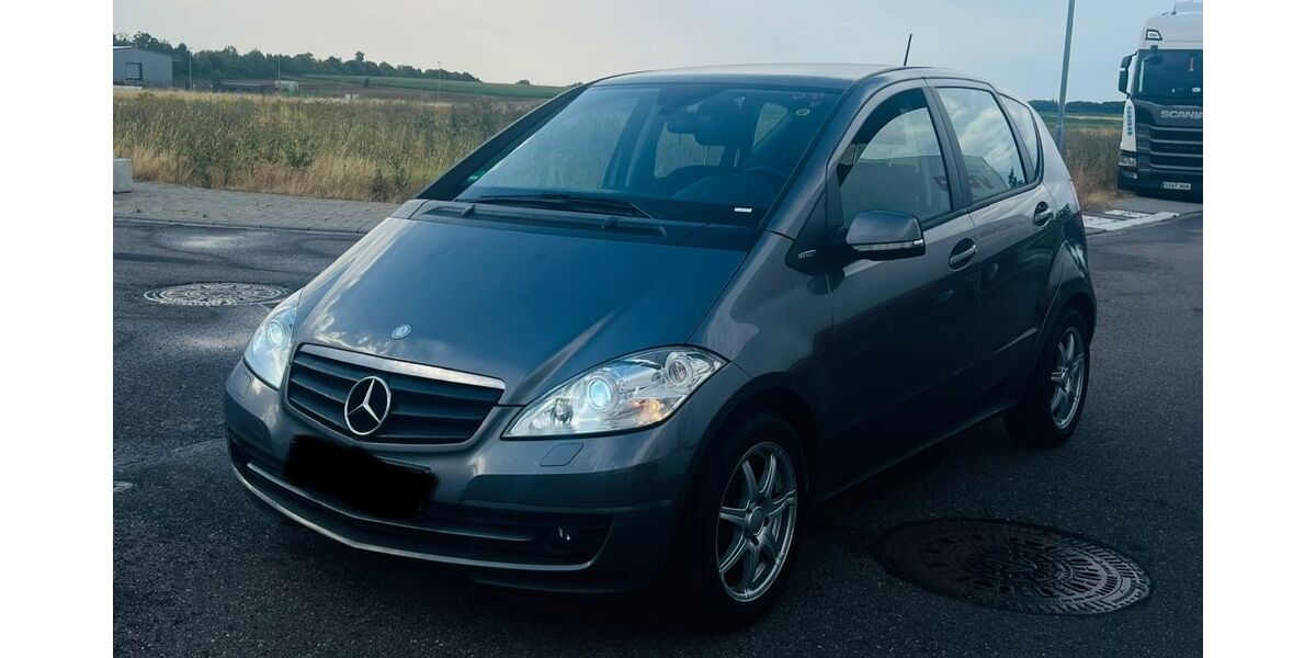 Mercedes-Benz A 160 163.300 km 2.799 &euro; Rülzheim 76761