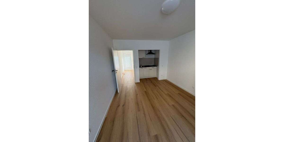 Etagenwohnung Pforzheim - 1 Zimmer, 29 m&sup2;, 550&euro; | Angebot:27116842