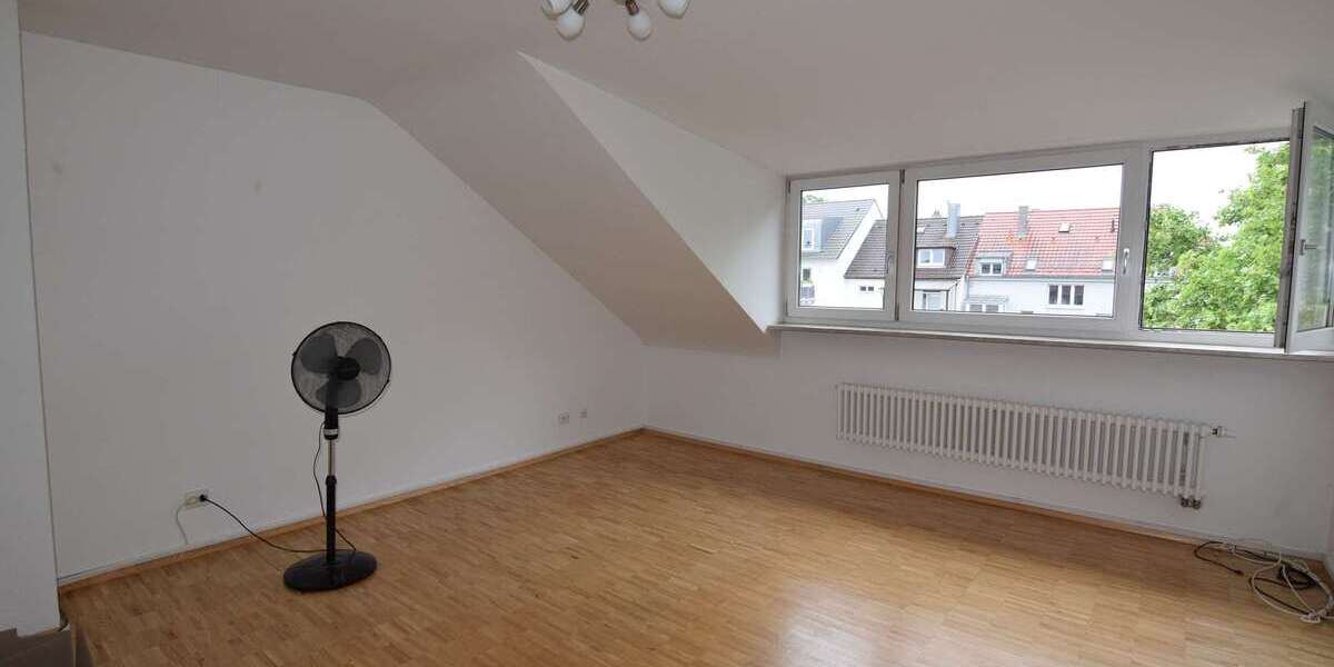 Etagenwohnung Karlsruhe Südstadt - 3 Zimmer, 83 m&sup2;, 1.095&euro; | Angebot:26574753