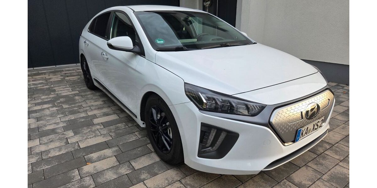 Hyundai IONIQ 107.500 km 16.500 &euro; Oberderdingen 75038