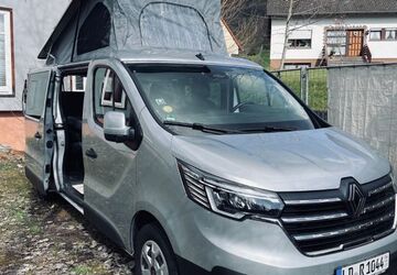 Renault Trafic 16.000 km 46.000 &euro; Landau 76829