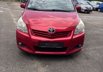 Toyota Verso 345.000 km 2.750 &euro; Landau 76829