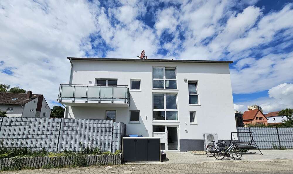 Etagenwohnung Wörth am Rhein - 4 Zimmer, 89 m&sup2;, 1.150&euro; | Angebot:27348622