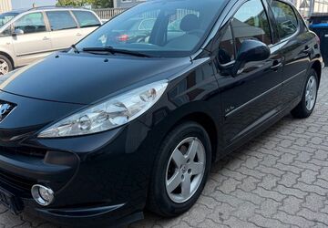 Peugeot 207 152.000 km 2.799 &euro; Karlsruhe 76189