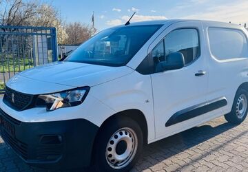 Peugeot Partner 122.000 km 7.999 &euro; Bornheim 76879