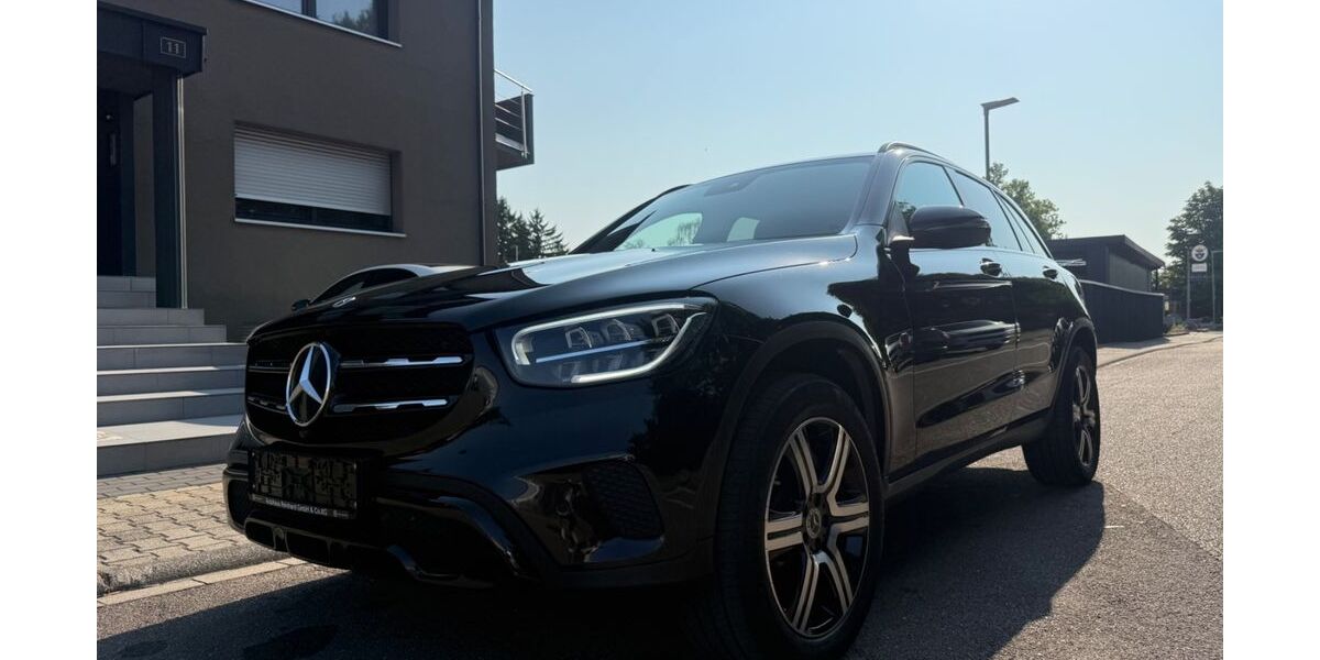 Mercedes-Benz GLC 300 149.700 km 29.999 &euro; Kronau 76709