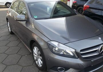 Mercedes-Benz A 180 177.000 km 8.490 &euro; Karlsruhe 76187