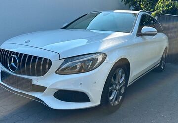 Mercedes-Benz C 180 350.000 km 8.500 &euro; Karlsruhe 76137