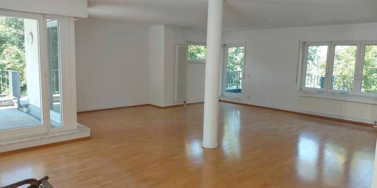 Etagenwohnung Karlsruhe / Durlach Durlach - 4 Zimmer, 170 m&sup2;, 1.790&euro; | Angebot:26270971