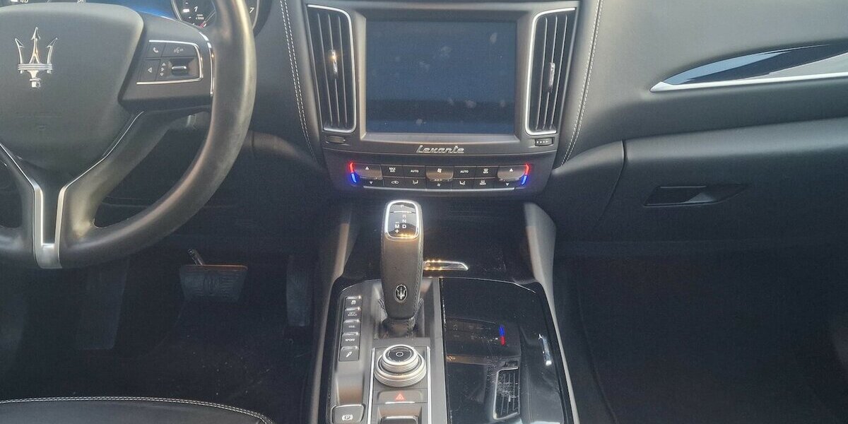 Maserati Levante Q4 Grand Lusso 46.000 km 48.998 &euro; Landau 76829