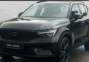 Volvo XC40 5.000 km 39.550 &euro; Karlsruhe 76187