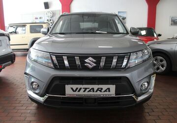 Suzuki Vitara 13.650 km 22.300 &euro; Karlsruhe 76185
