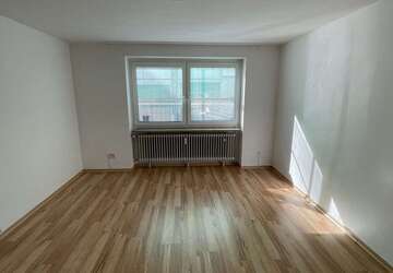 Wohnung Pforzheim - 2 Zimmer, 55 m&sup2;, 560&euro; | Angebot:27042849