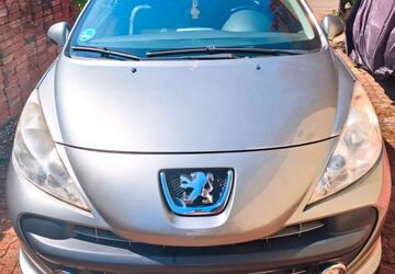 Peugeot 207 108.000 km 5.450 &euro; Bellheim 76756