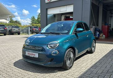 Fiat 500e 20.000 km 20.990 &euro; Karlsruhe 76185