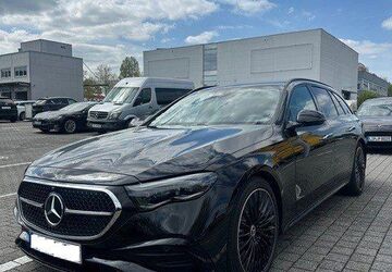 Mercedes-Benz E 450 9.500 km 89.490 &euro; Karlsruhe 76131