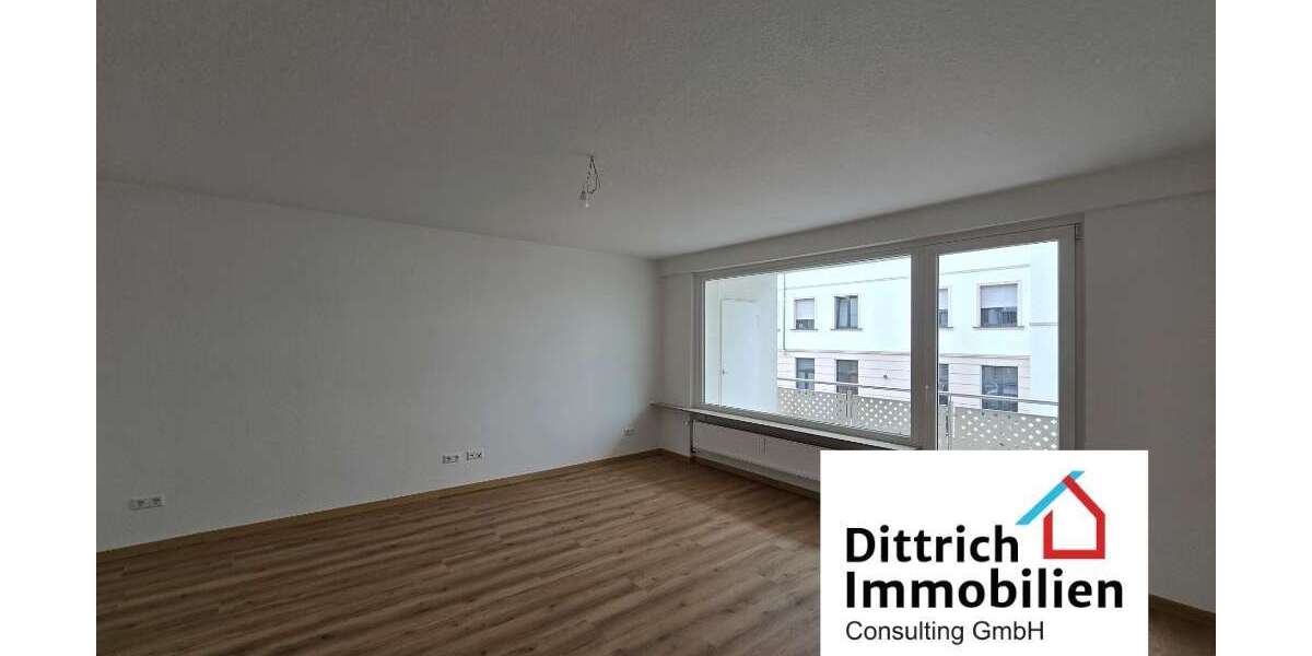 Etagenwohnung Pforzheim Nordstadt - 4 Zimmer, 92 m&sup2;, 900&euro; | Angebot:27227796