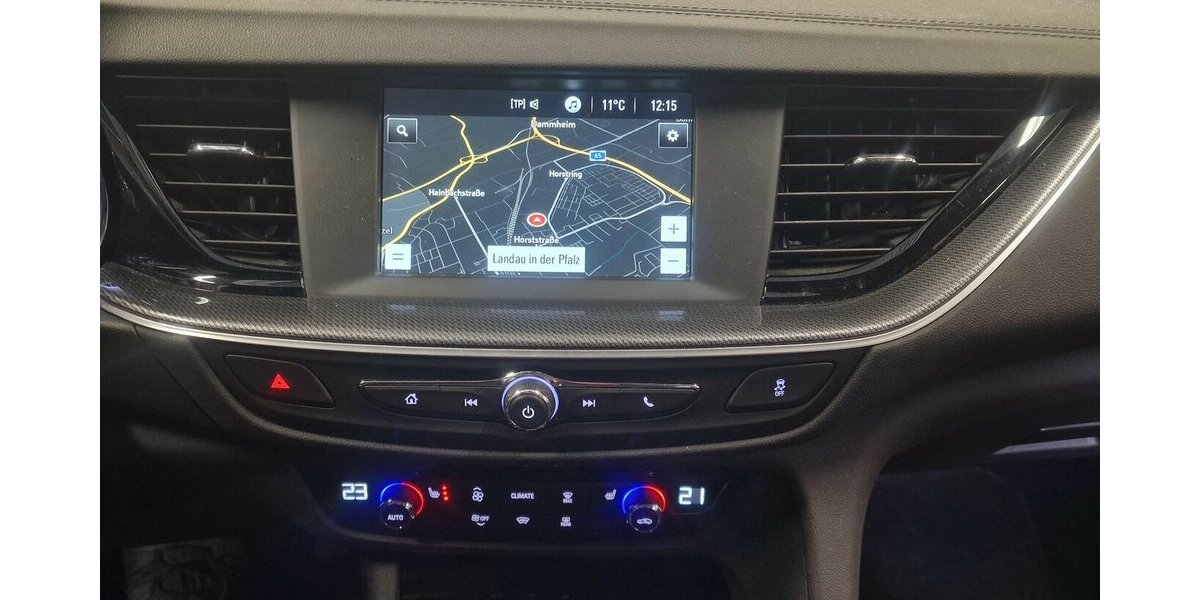 Opel Insignia Business Edition Klimaautomatik NAVI 66.000 km 16.998 &euro; Landau 76829