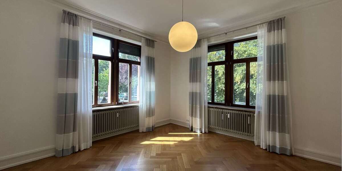 Etagenwohnung Landau - 5 Zimmer, 171 m&sup2;, 1.800&euro; | Angebot:27014236