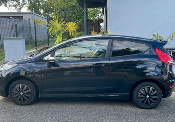 Ford Fiesta 119.000 km 2.800 &euro; Impflingen 76831