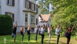 Outdoor-Yoga Karlsruhe am Schlossgarten