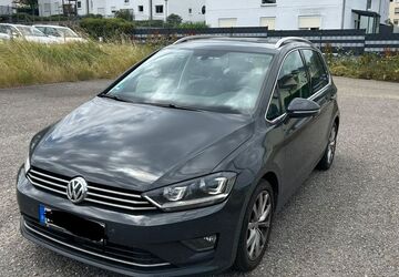 VW Golf Sportsvan 228.876 km 9.500 &euro; Karlsruhe 76227