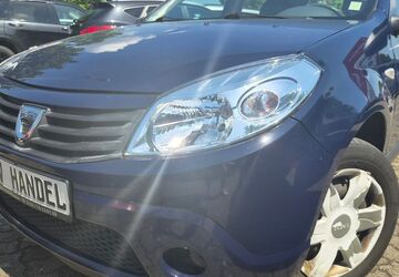 Dacia Sandero 156.000 km 1.490 &euro; Forst 76694